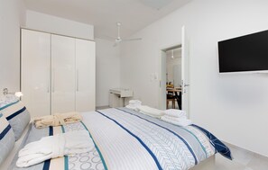 2 quartos, Wi-Fi de cortesia, roupa de cama