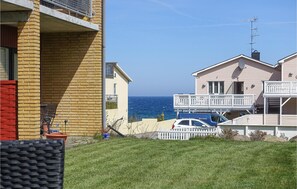 Exterior - Amazing apartment in Allinge (Allinge)
