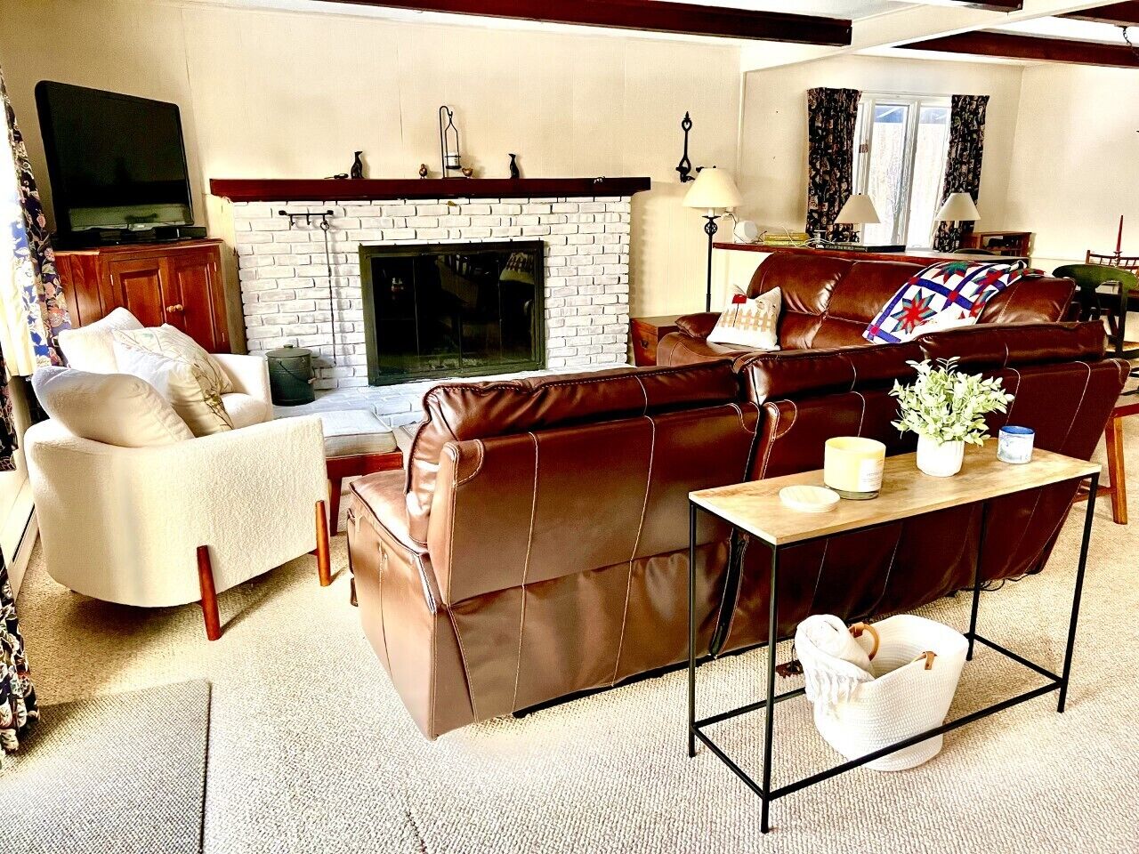 智能电视、壁炉