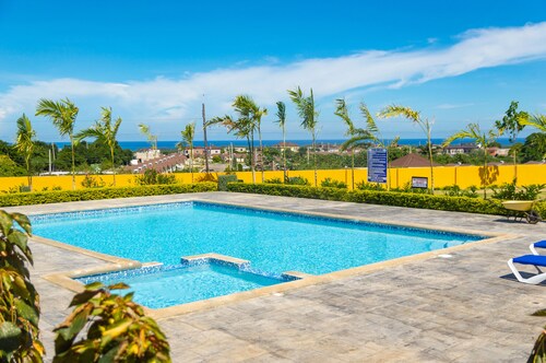 Irie Paradise Getaway Brand New Gated Community