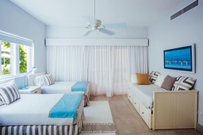 5 bedrooms, Internet - Luxury Villa at Puntacana Resort Club With Private Pool Terrace Golf Carts Butler Maid (Punta Cana)