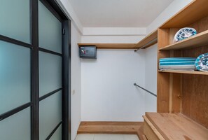 8 bedrooms, Internet - Villa Pandora Luxury Beachfront Villa in Los Corales Bavaro (Punta Cana)