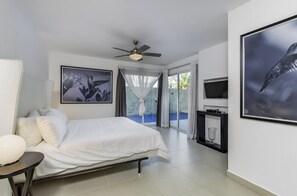 8 bedrooms, Internet