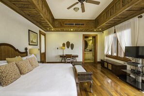 4 bedrooms, WiFi - Spectacular 7 500 sq ft Villa in Cap Cana for Rent Access to Eden Roc Beach Club Pool Chef Butler Maid (Punta Cana)