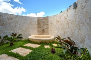 5 bedrooms, Internet - Luxurious 5-bdr Villa at Casa de Campo With Pool Jacuzzi Games Hibachi Staff (La Romana)