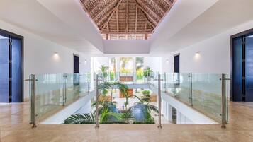 5 bedrooms, Internet