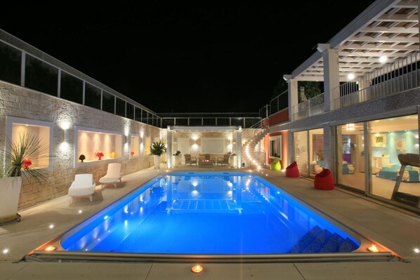 Villa | 3 Schlafzimmer, Internetzugang