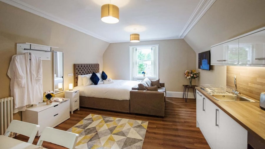 Rosedene Highland House - King Studio Apartment 5