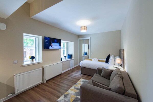 Apartment, Accessible | Egyptian cotton sheets, WiFi