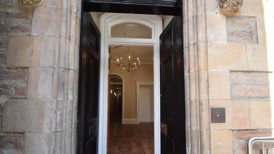 Rosedene Highland House - Emperor Apartment 2