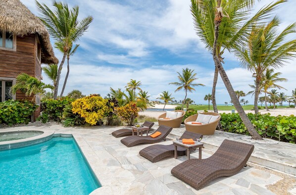 9 bedrooms, WiFi - Two Ocean View Caleton Villas in Cap Cana - Up to 16 People With Pool Jacuzzi Chef Butler Maid (Punta Cana)