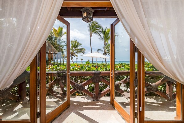 9 bedrooms, WiFi - Two Ocean View Caleton Villas in Cap Cana - Up to 16 People With Pool Jacuzzi Chef Butler Maid (Punta Cana)