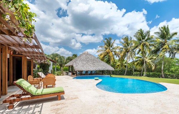 6 bedrooms, WiFi