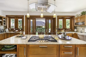 5 bedrooms, Internet