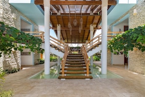 5 bedrooms, Internet