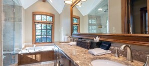 Ferienhaus, 5 Schlafzimmer | Badezimmer | Handtücher