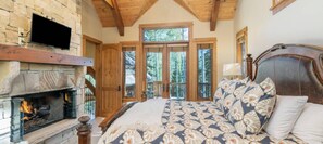 House, 5 Bedrooms | 5 bedrooms - Ice Castle by Exceptional Stays (Telluride)