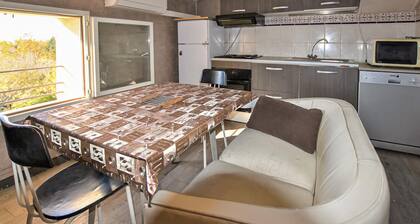 Nice apartment in Monteux with WiFi