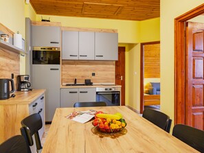 Fridge, microwave, oven, toaster