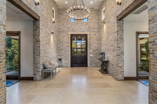 Private Retreat & Event Estate with 7 en-suites