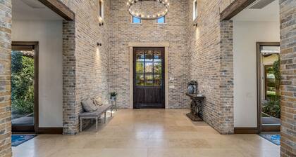 Private Retreat & Event Estate with 7 en-suites