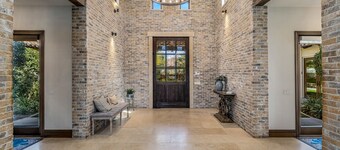 Private Retreat & Event Estate with 7 en-suites