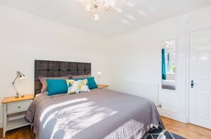 1 camera, ferro/asse da stiro, Wi-Fi, lenzuola