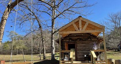 Little Dreamer log cabin