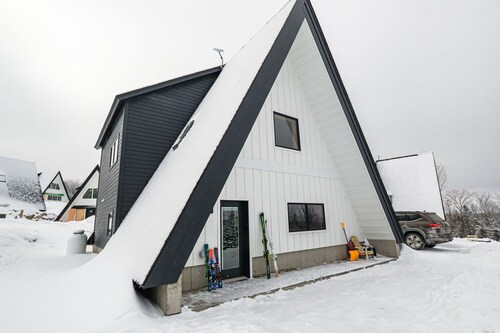 Saddleback - Parmachenee A-Frame 8 - new AFrame