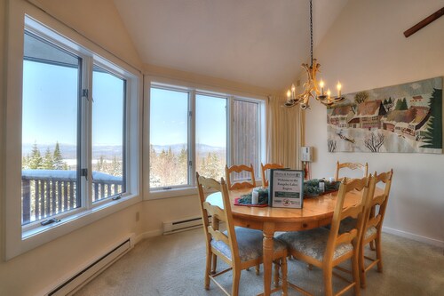 Rock Pond Condo 71 - Cute end unit on Saddleback Mountain