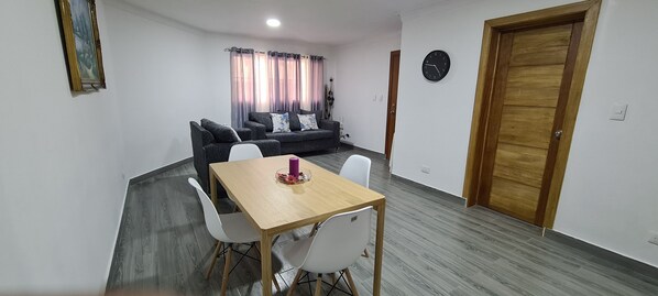 Interior - The laurels (Santo Domingo)