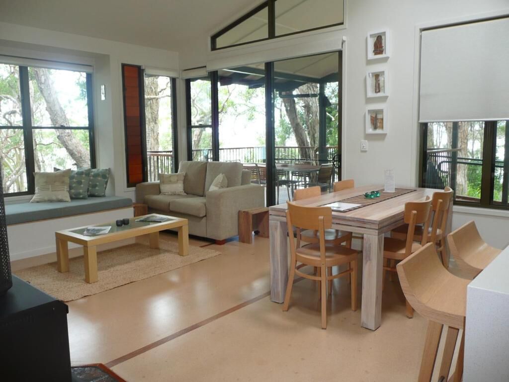 Noosa Deluxe Lakehouse (2 Bdrm) - Noosa's Favourite Lake Retreat - Noosaville