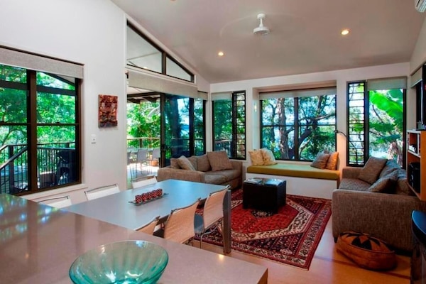 Buena Vista Living area