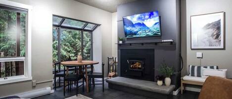 Smart TV, fireplace, ping pong