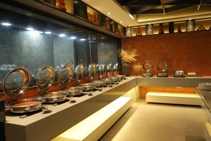 Food court - Grand Sarovar Portico (Latur)