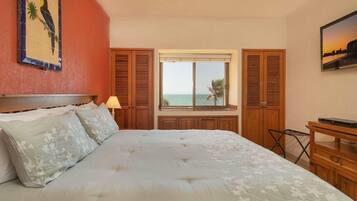 Condo, 2 Bedrooms | 2 bilik tidur, cadar katil