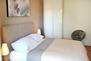 3 bedrooms, free WiFi, bed sheets