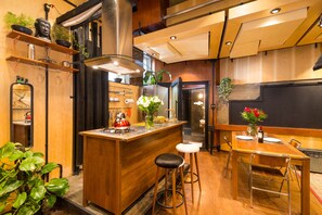 Dining - VILA MADALENA: PERFECT LOCATION, STYLISH APARTMENT (SP)