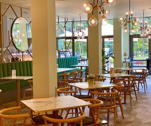 星評価なしの画像、3 / 25、ボタン