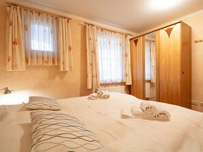 1 Schlafzimmer, WLAN, Bettwäsche