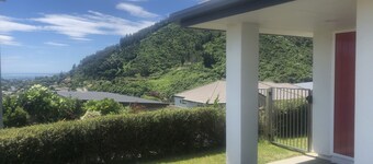 Home with Views on Vista