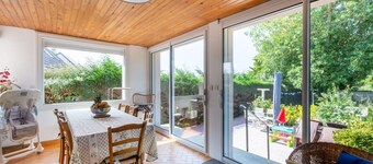 Le Crépuscule. 300m from the beach, pets allowed.