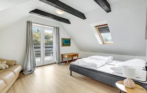 6 habitaciones, cuna de viaje y wifi gratis 