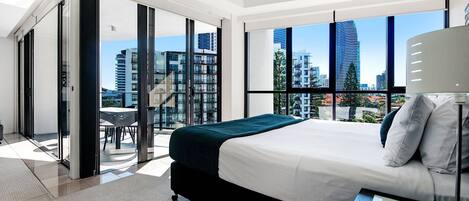 2 bedrooms, iron/ironing board, bed sheets