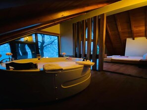 Family Villa | Premium bedding, down duvets, minibar, in-room safe