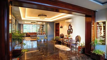 Lobby sitting area