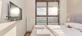 Bright Apartment with a Balcony | Parking