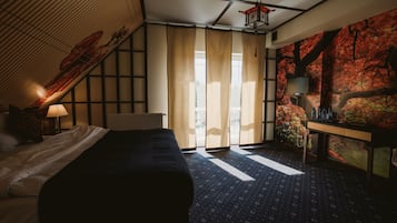 Design Apartment | 2 bedrooms, travel cot, free WiFi, bed sheets