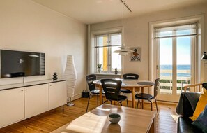 Dining - 1 bedroom stunning home in Rønne (Rønne)