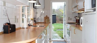 Nice home in Aakirkeby with WiFi